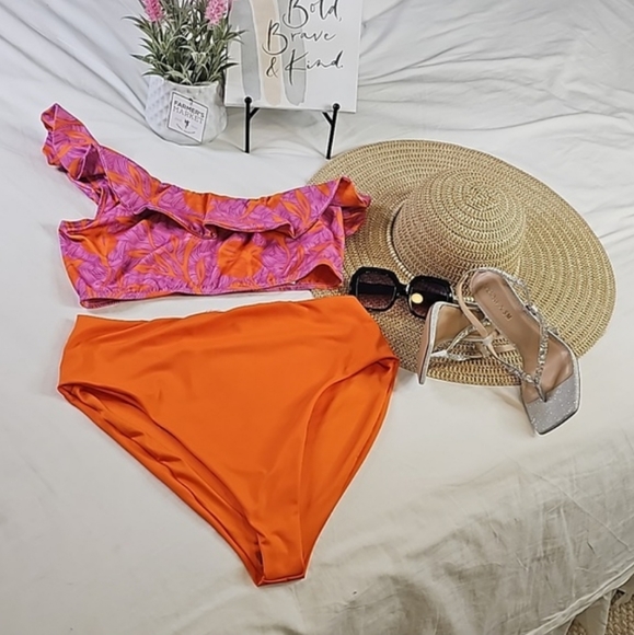 2PC Liberty & Justice Luxury Bikini Swimsuit Set, XXL - Picture 16 of 16